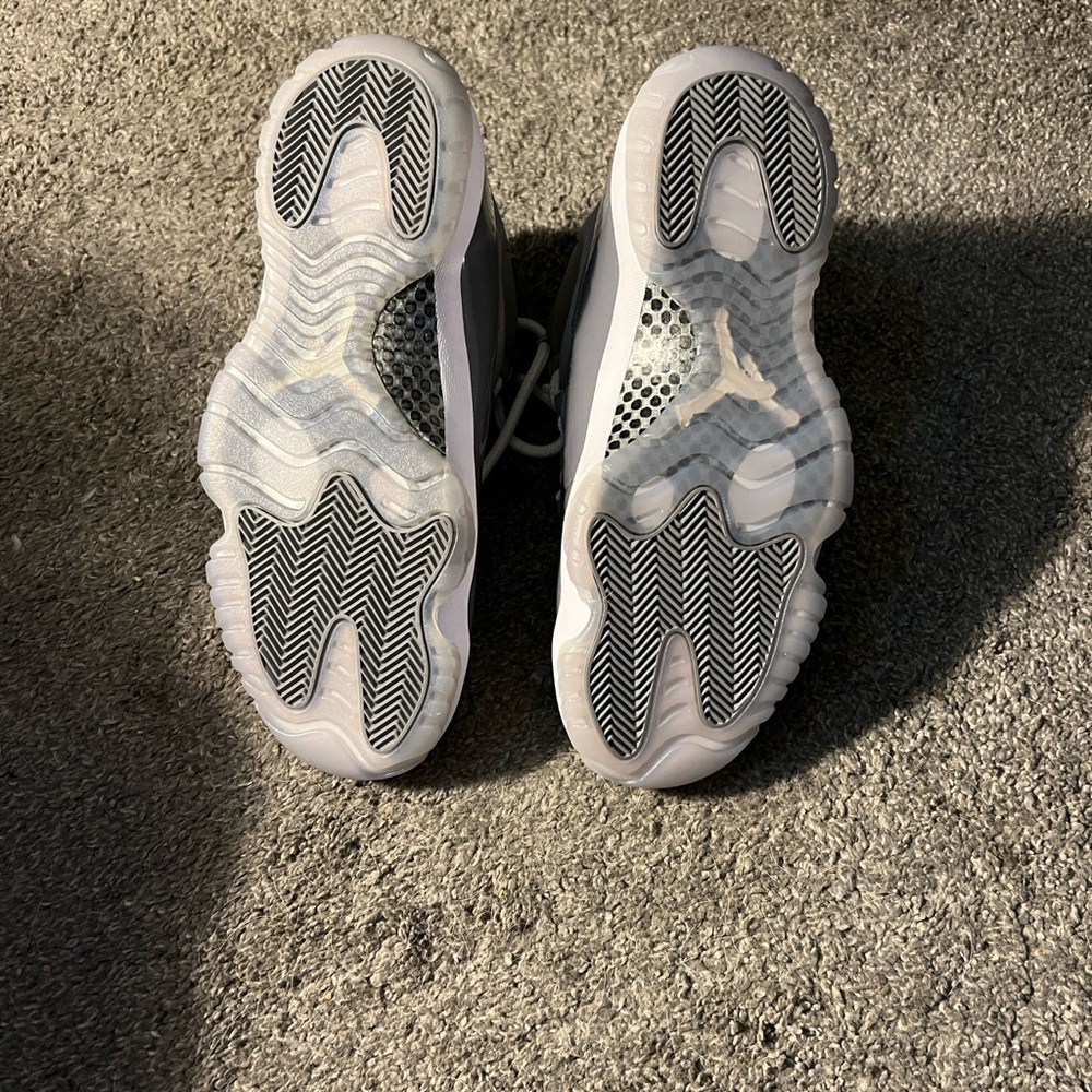 Jordan 11 cool grey 2021 - Picture 4 of 5